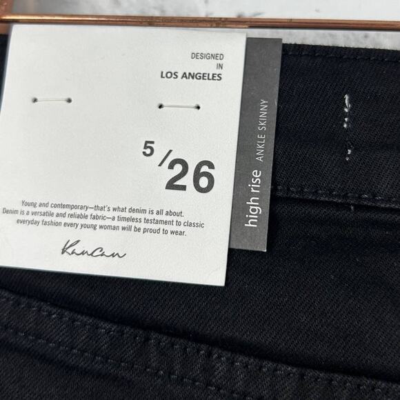 Kancan High Waisted Step Hem Distressed Skinny Jeans Black Sz 5/26 NEW - Picture 9 of 11